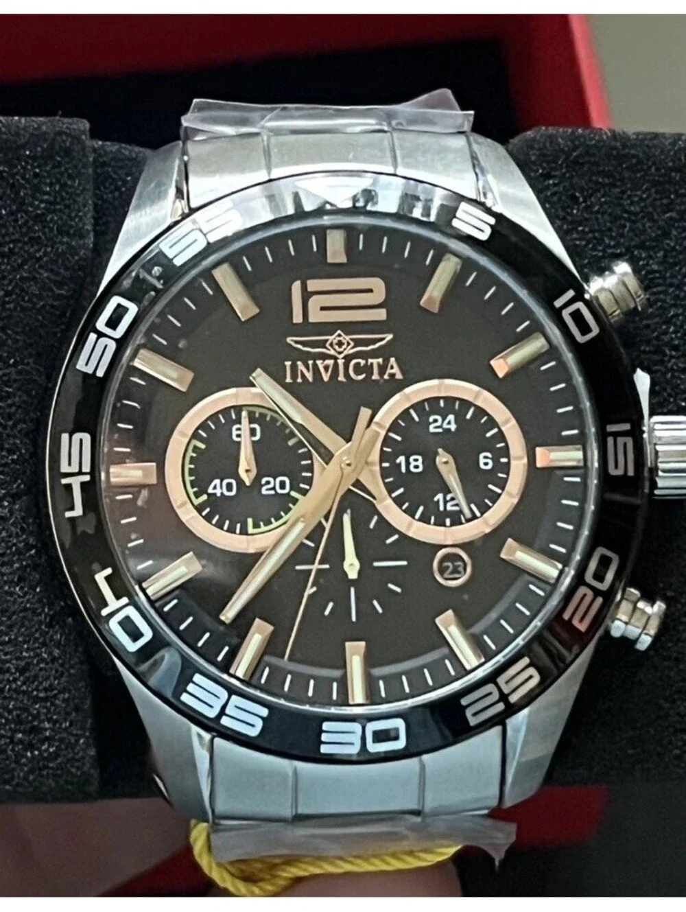 WInvicta Speedway Dynamite Men's 46.5mm Quartz Chronograph Date Black Dial-50180